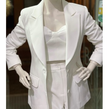 WHITE SUIT WHITE SUIT